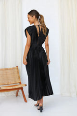 Flurina – Plunge Women's Dress with Pleats