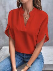 Caty – Elegant & Lightweight Women’s Blouse