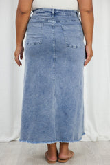 Giovanna – Elegant Women’s Winter Skirt with Timeless Style