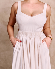 Carys β Elegant Open Back Women's Dress