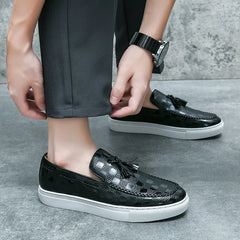Gerald – Men’s Retro Leather Loafers with Tassels