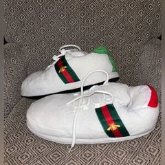 Elise – Women’s Plush Cozy Slippers