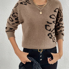 Arianna – Women’s Leopard Print Crewneck Sweater