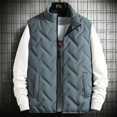 Gabriel – Versatile Warmth with the Einar Puffer Vest for Men