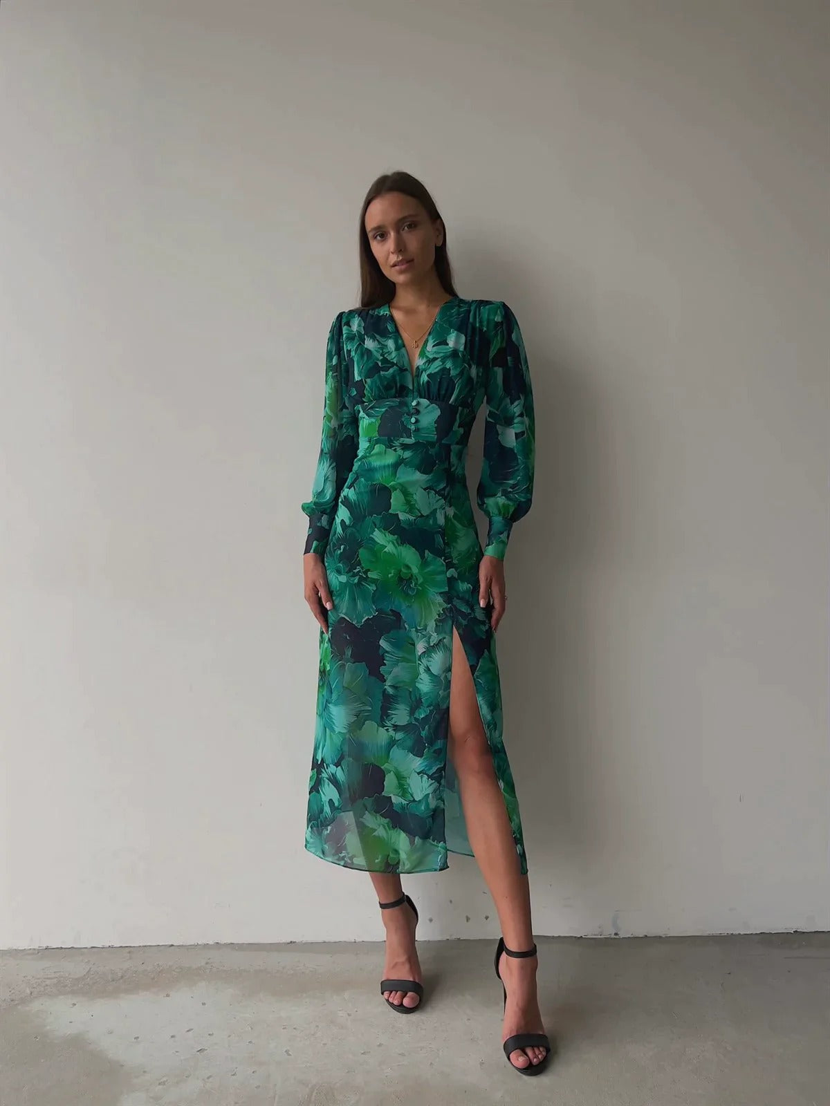 Giulia – Long-Sleeve Floral Summer Dress for Women