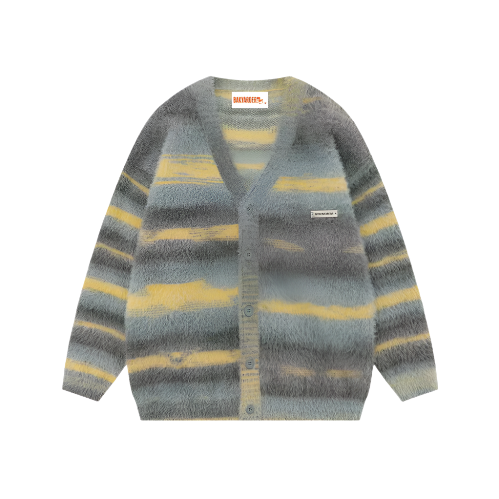 Quinn – Elegant Striped Women’s Cardigan