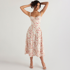 Isabella – Flattering Women's Midi Dress with Enchanting Floral Print