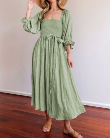 Lia – Elegant French-Inspired Women’s Dress