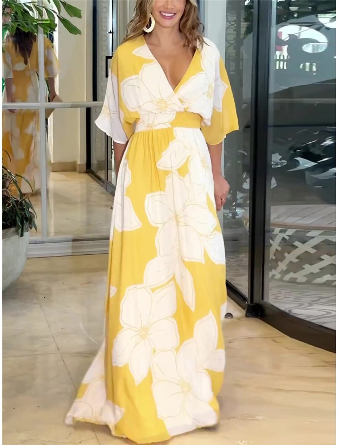 Lieve – Elegant Floral Print Maxi Dress