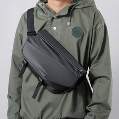 Santa- Men's Waterproof Body Bag