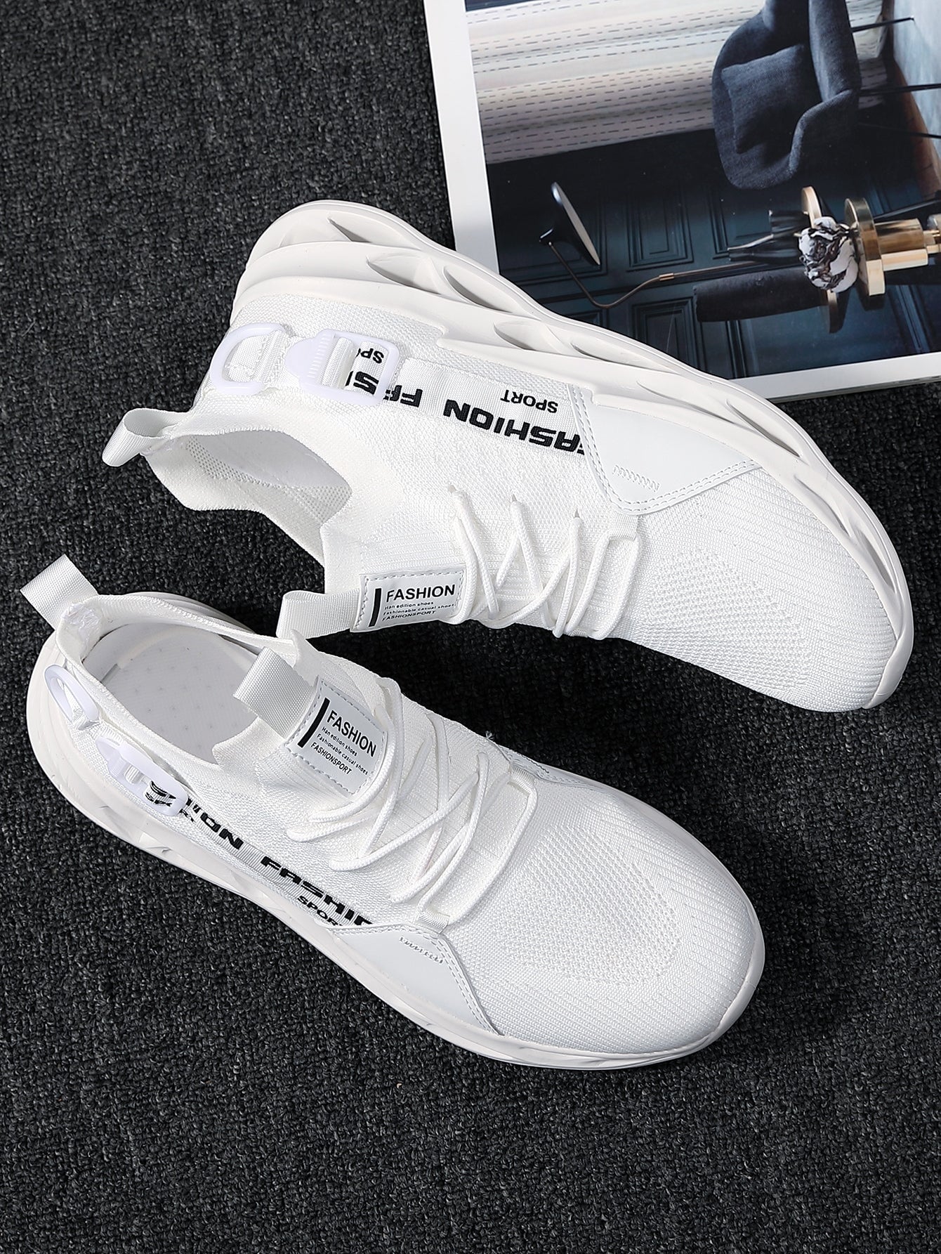 Van – Trendy Men’s Fashion Sneakers