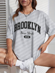 Savannah - Stylish Crew Neck T-Shirt with Brooklyn Print