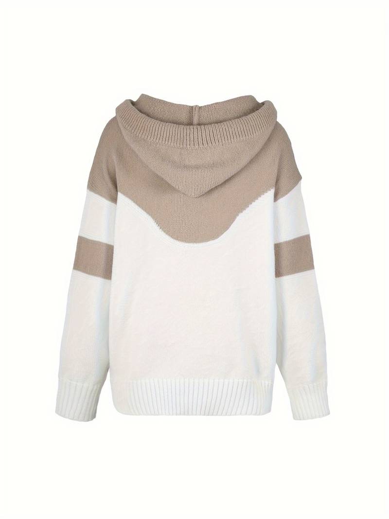 Nicole – Cozy Women’s Hoodie