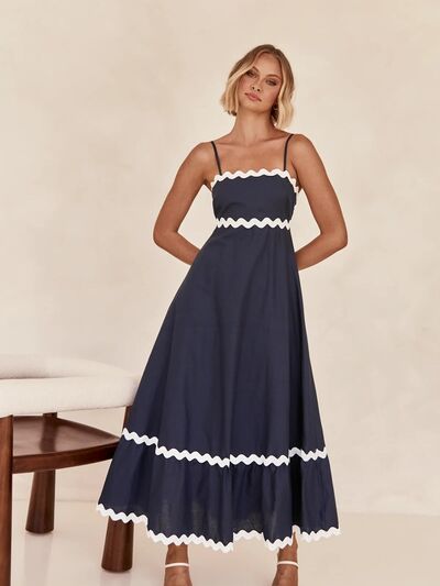 Madison – Sculpted Design Women’s Dress