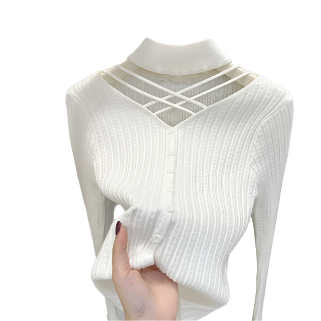 Loreen – Effortless Elegance in a Women’s Casual Top