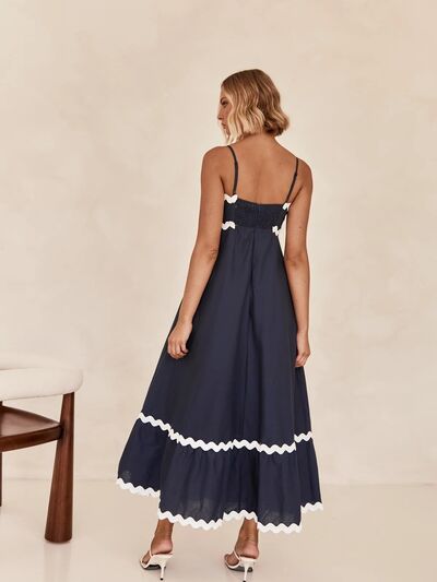 Madison – Sculpted Design Women’s Dress