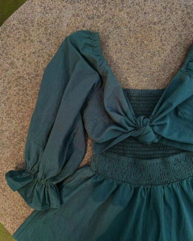 Lia – Elegant French-Inspired Women’s Dress