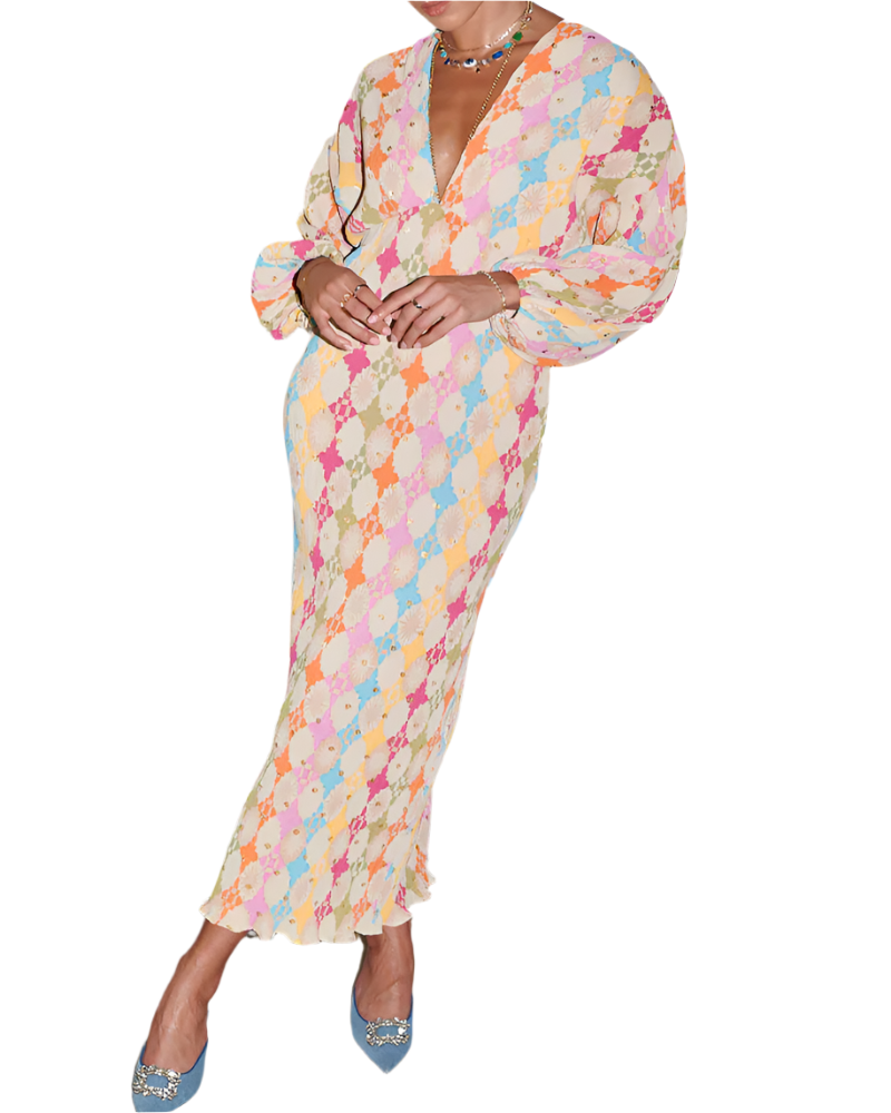 Elena – Timeless Women's Elegance in Every Stitch