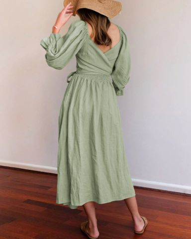 Lia – Elegant French-Inspired Women’s Dress