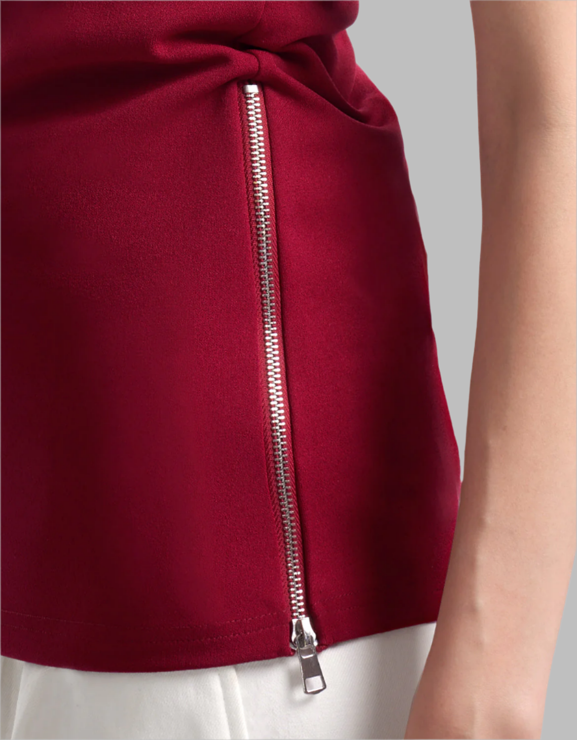 Elisa – Strapless Women’s Side-Zip Top