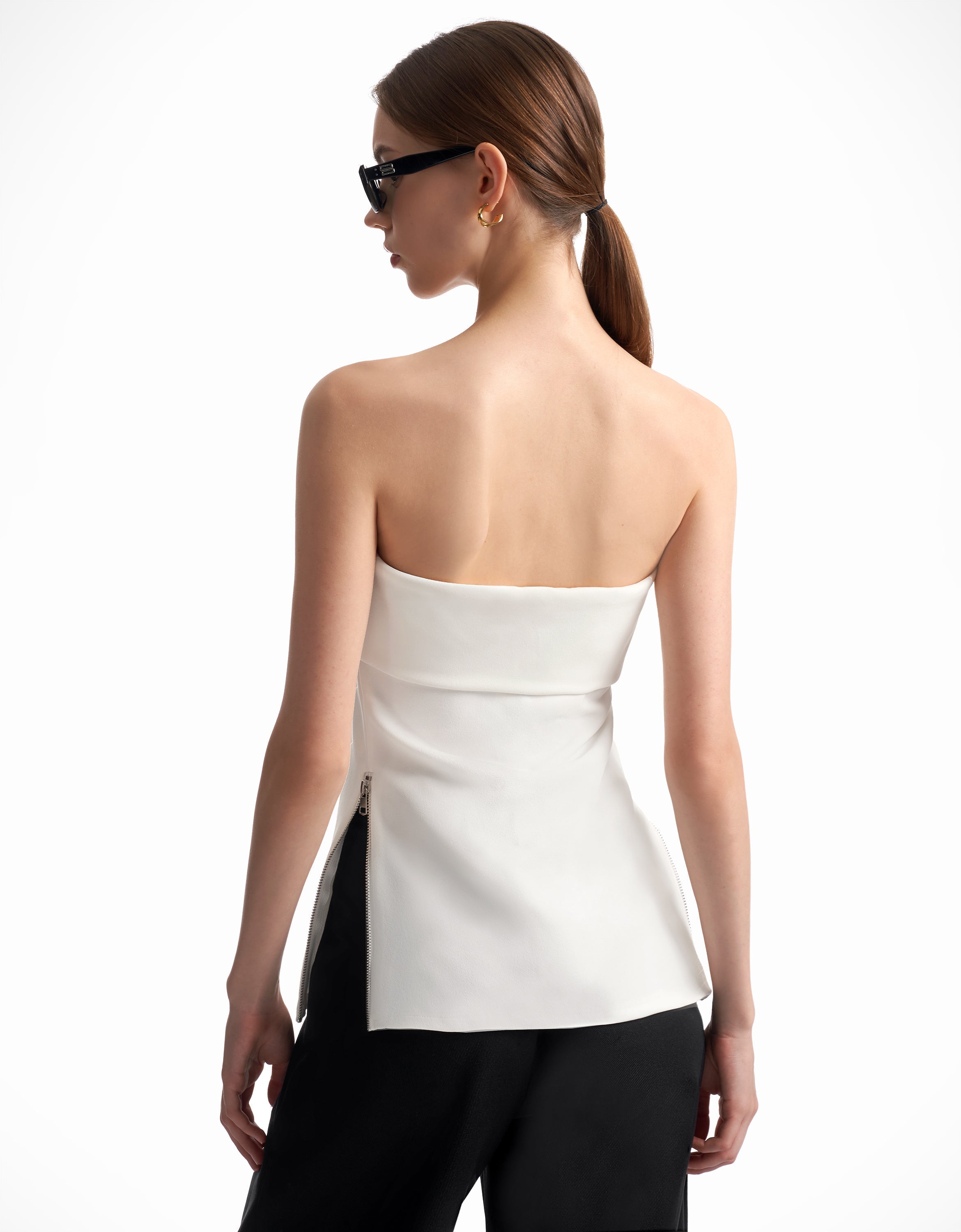 Elisa – Strapless Women’s Side-Zip Top