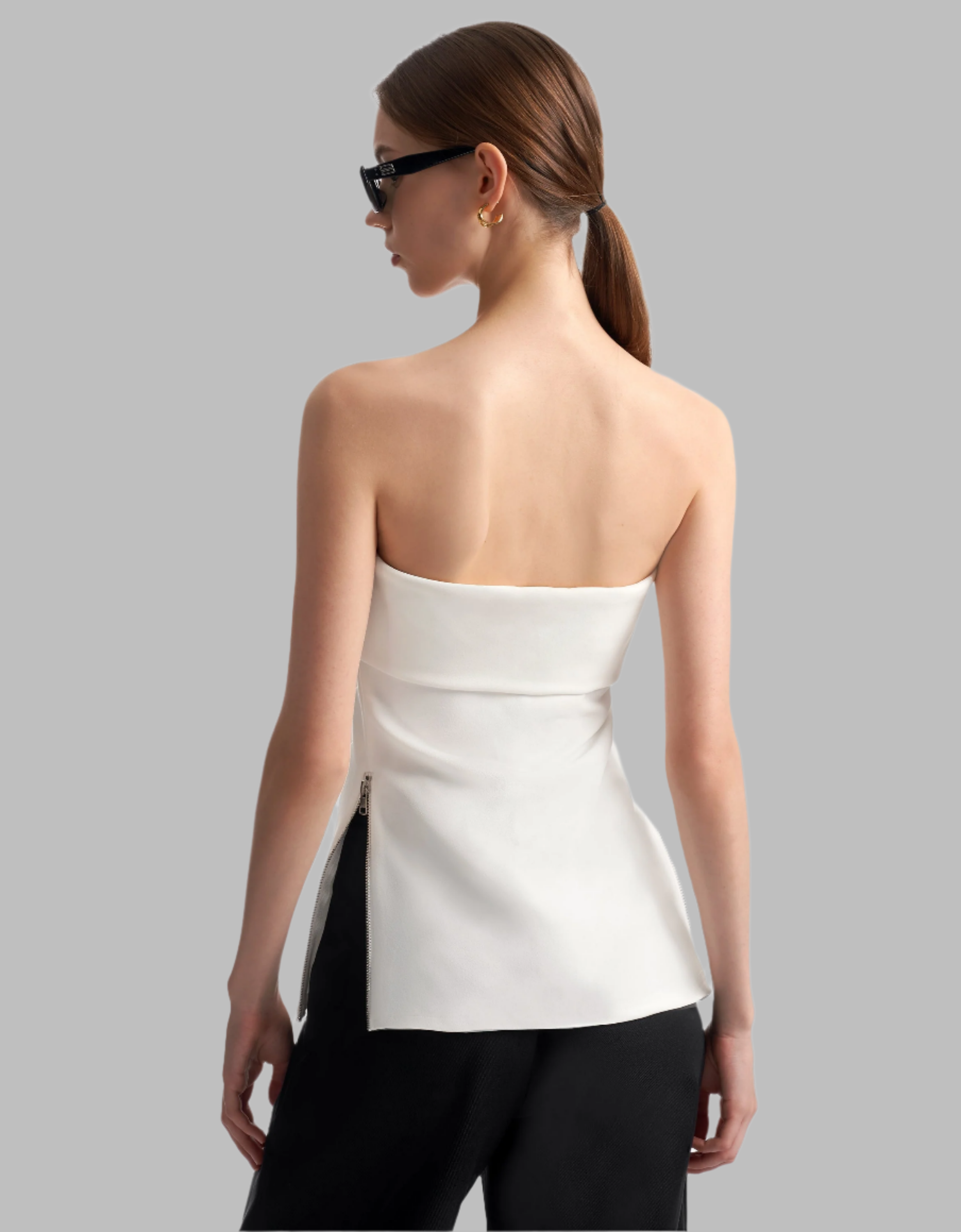 Elisa – Strapless Women’s Side-Zip Top