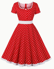 Retro Chic - Beautiful Vintage Polka Dot Dress for Spring/Summer