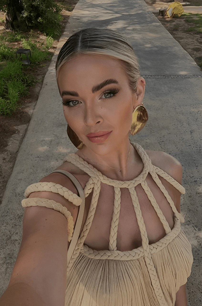 Sophia – Luxe Women’s Glam Dress