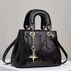 Alessia – Crocodile-Texture Shoulder Bag for Women