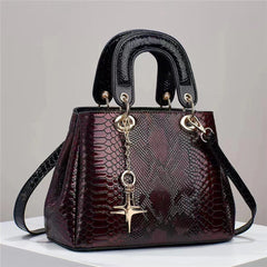 Alessia – Crocodile-Texture Shoulder Bag for Women