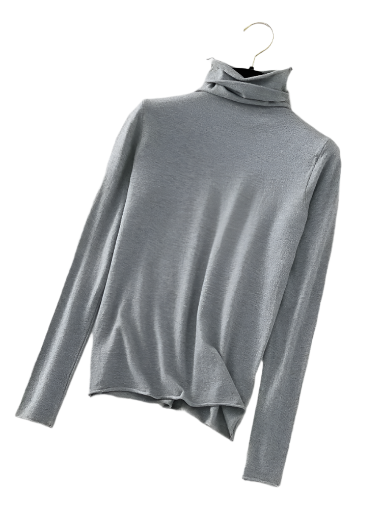 Lucia – Timeless Elegance Women’s Turtleneck Sweater