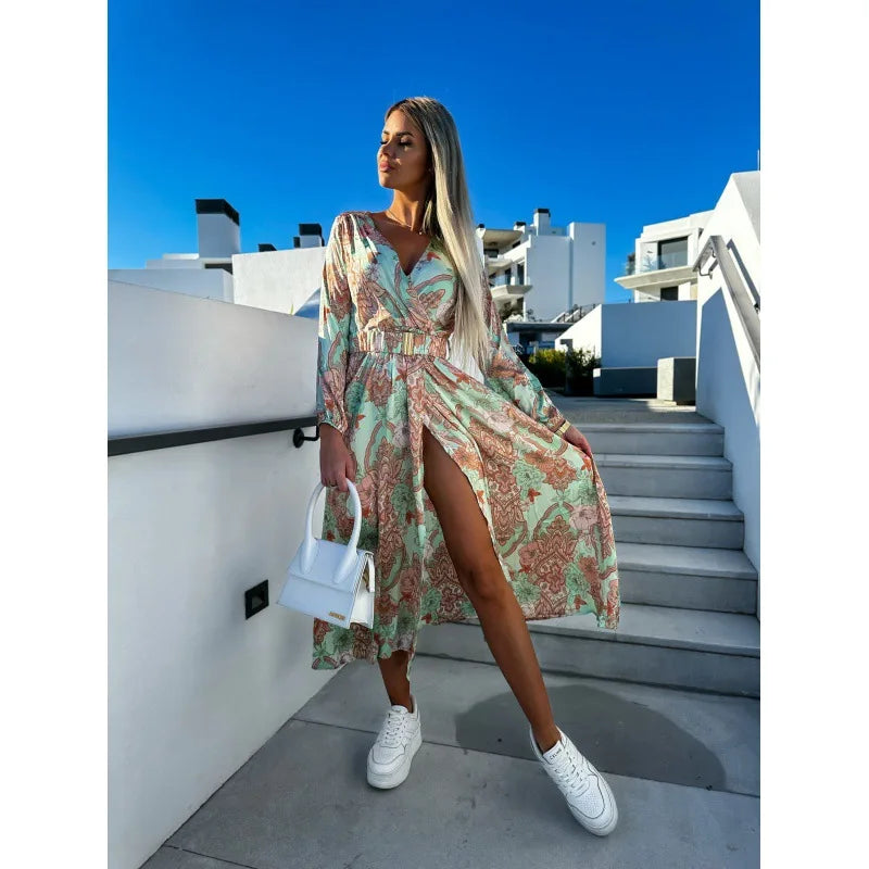 Scarlet – Feminine Women's Flower Print Dress