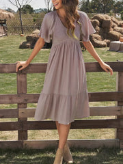 Merindah – Elegant Midi Dress for Women