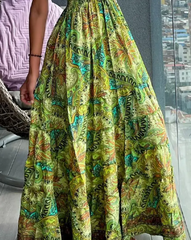 Amy – Flowing Women’s Paisley Print Dress