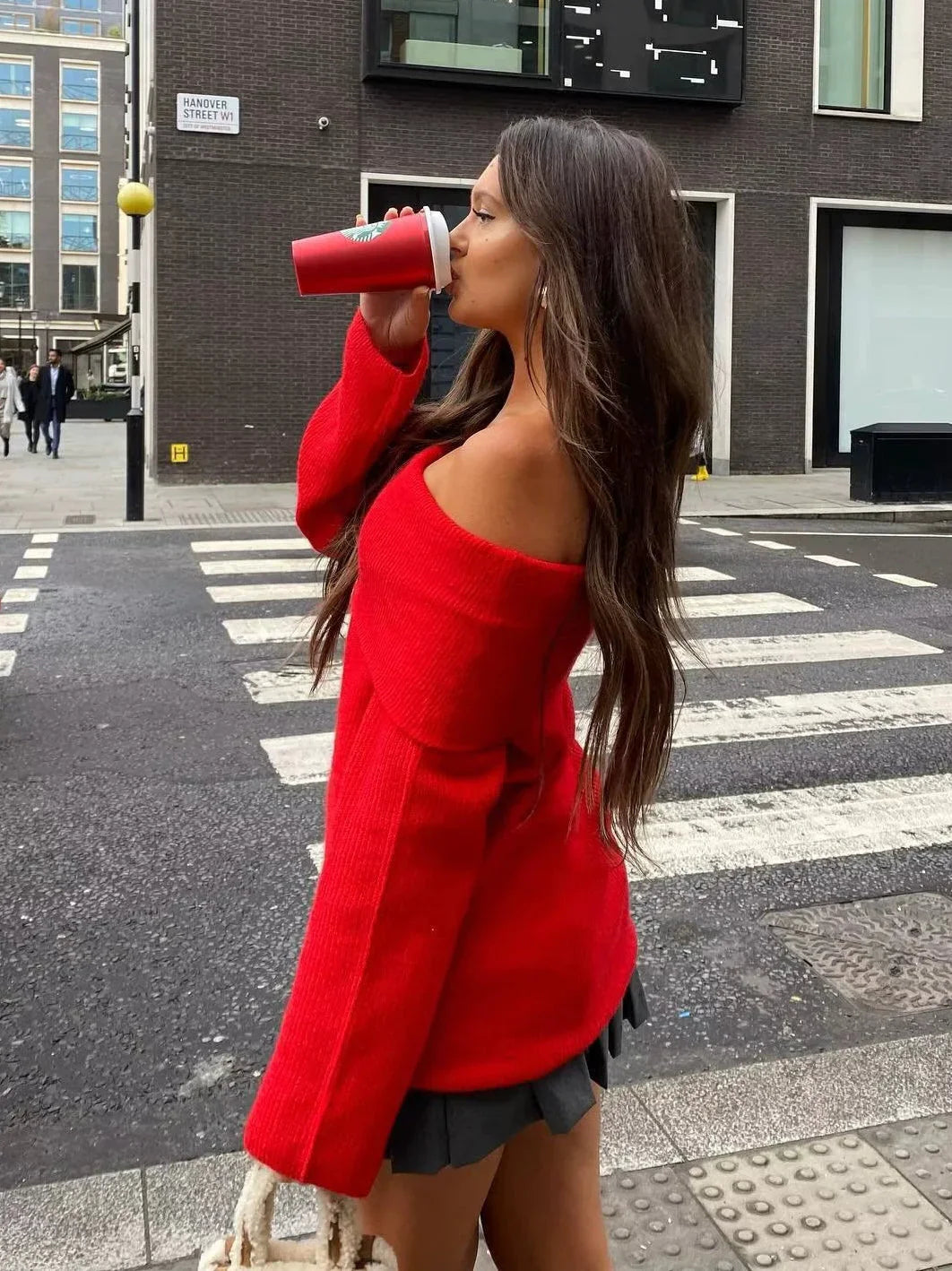 Rune – Stylish Cut-Out Shoulder Top for Women