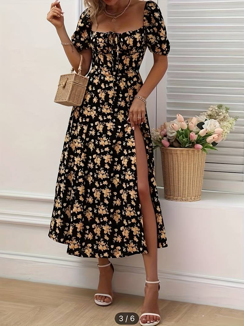 Ava - Floral A-Line Dress with Split Hem for Spring