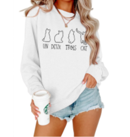 Luciana – Playful Women’s Cat-Themed Sweater