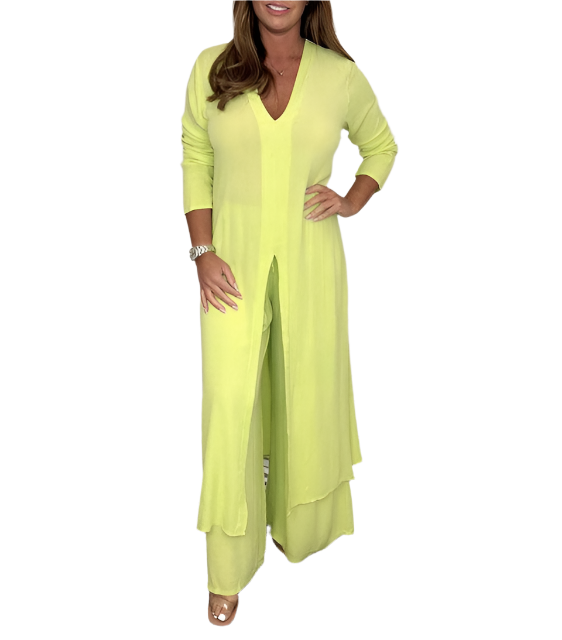 Sofia – Loose-Fit Women’s Two-Piece Set