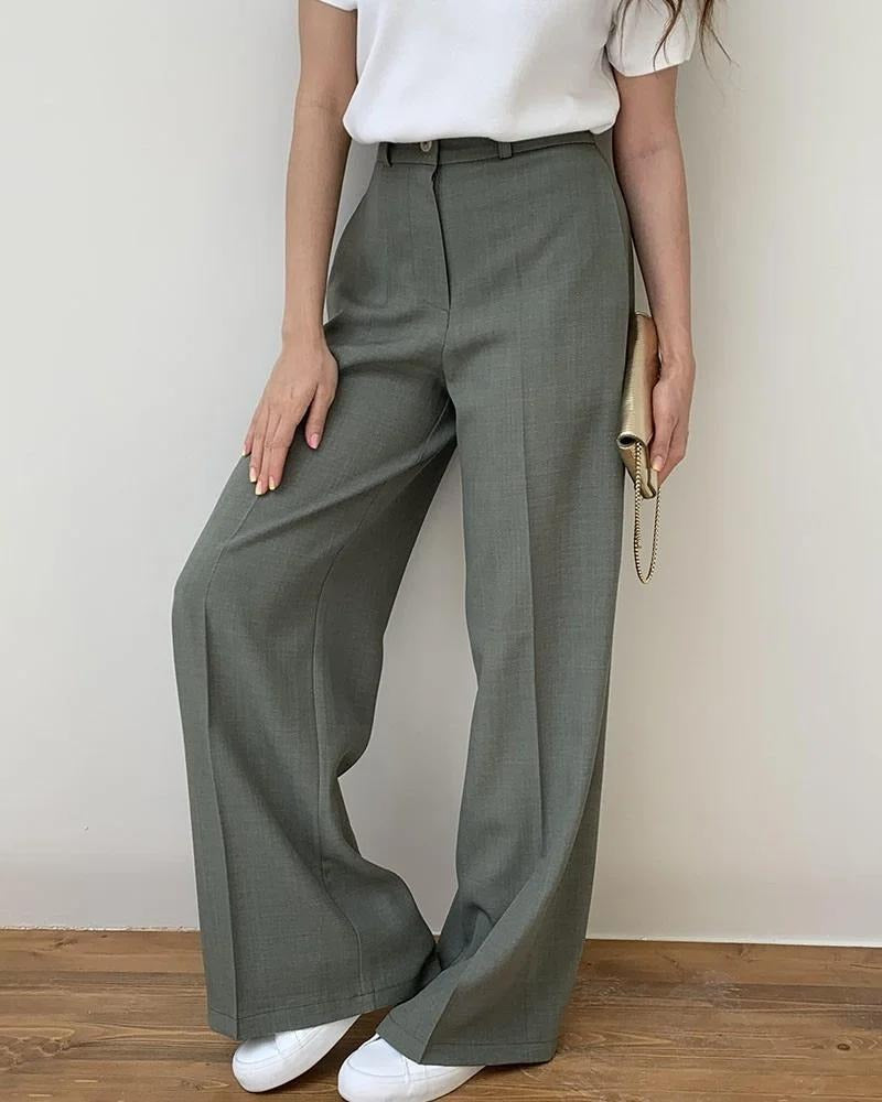 Chiara – Luxe Comfort Set for Women