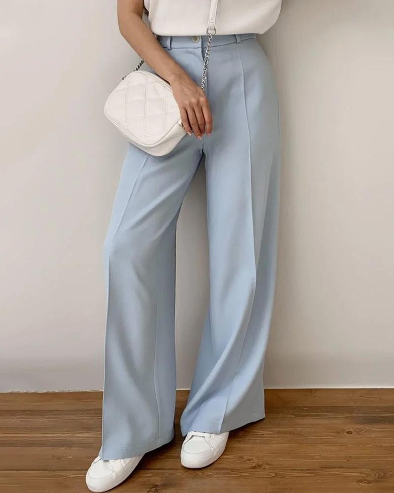 Chiara – Luxe Comfort Set for Women