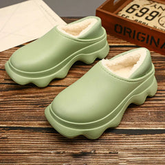 Francesca – Cozy Outdoor Anti-Slip Women’s Slippers