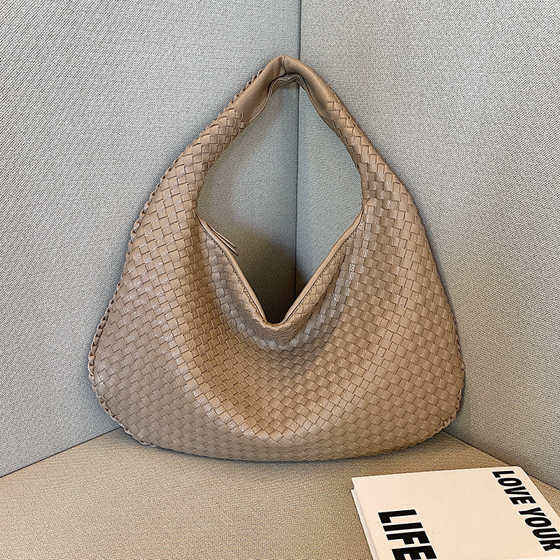 Sia – Authentic Women's Shoulder Bag