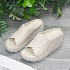 Giulia – Non-Slip Slippers for Women