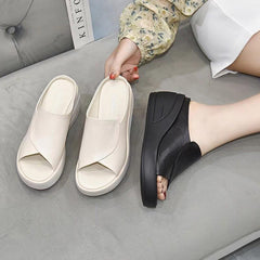 Giulia – Non-Slip Slippers for Women