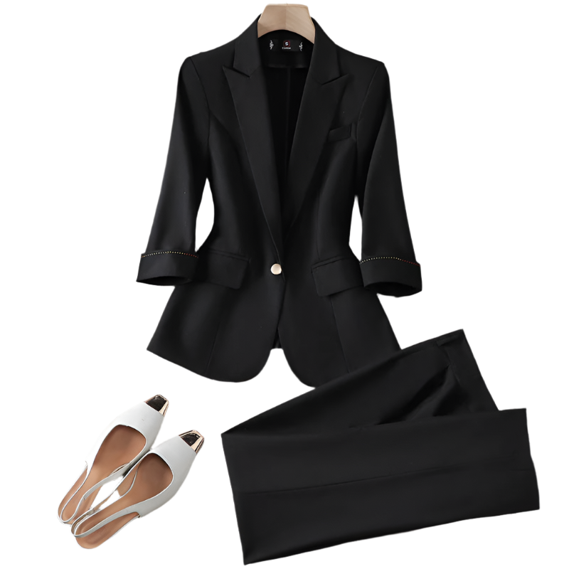 Giulia – Elegant Blazer & Trouser Set for Women