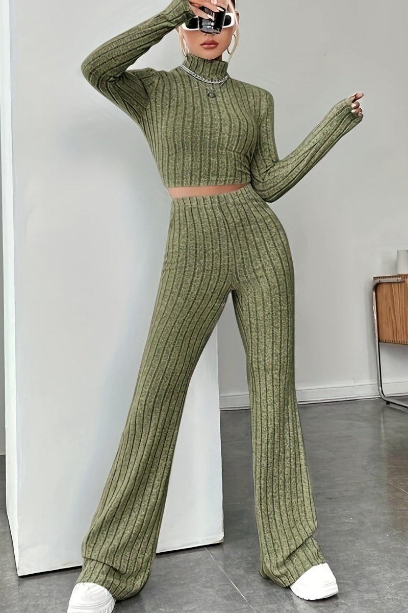 Isabella – Ribbed Knit Turtleneck and Flared Pants Set For Women