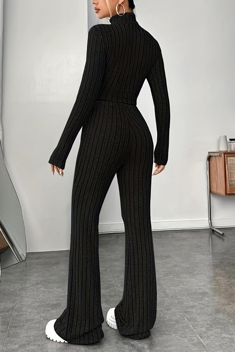 Isabella – Ribbed Knit Turtleneck and Flared Pants Set For Women