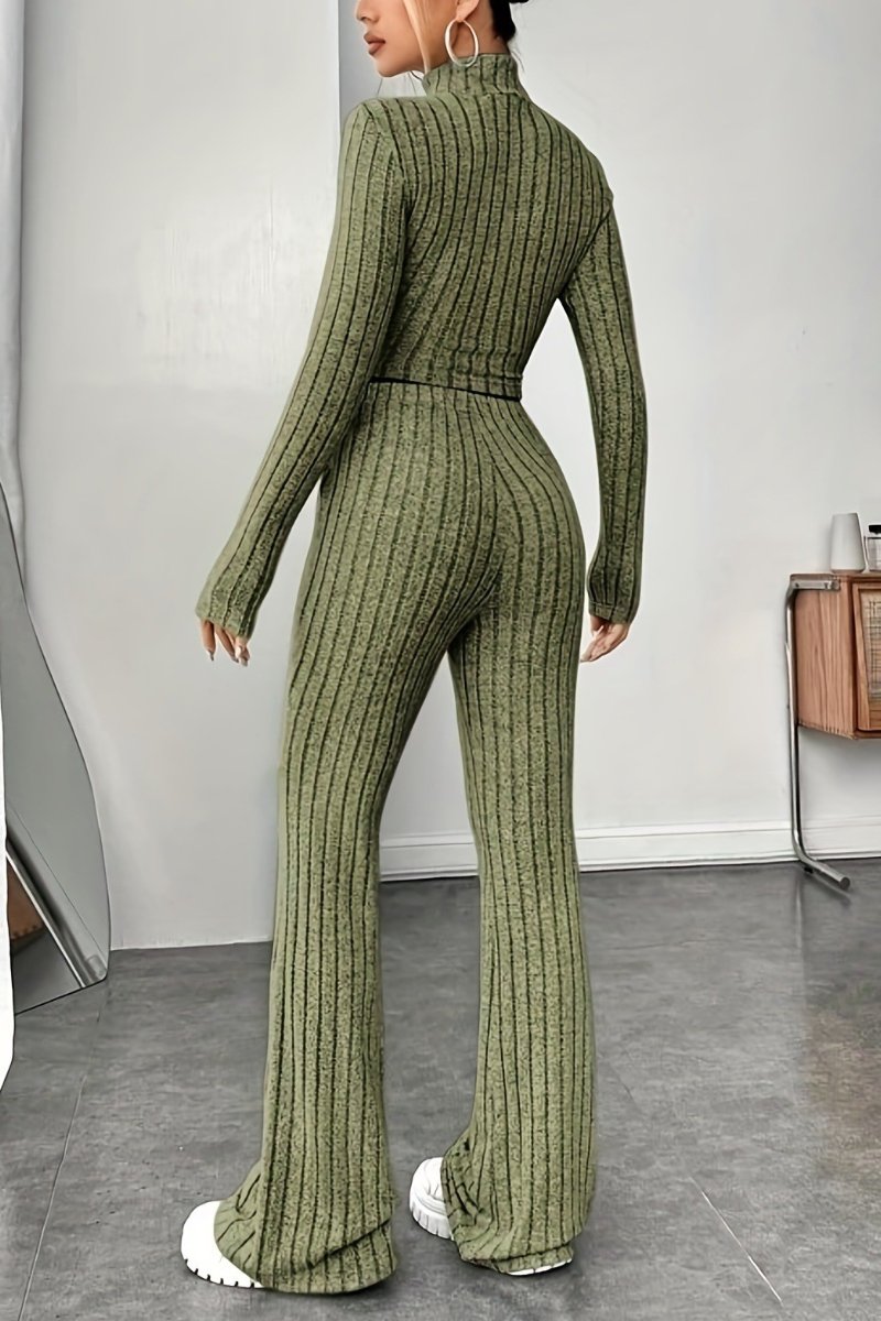 Isabella – Ribbed Knit Turtleneck and Flared Pants Set For Women