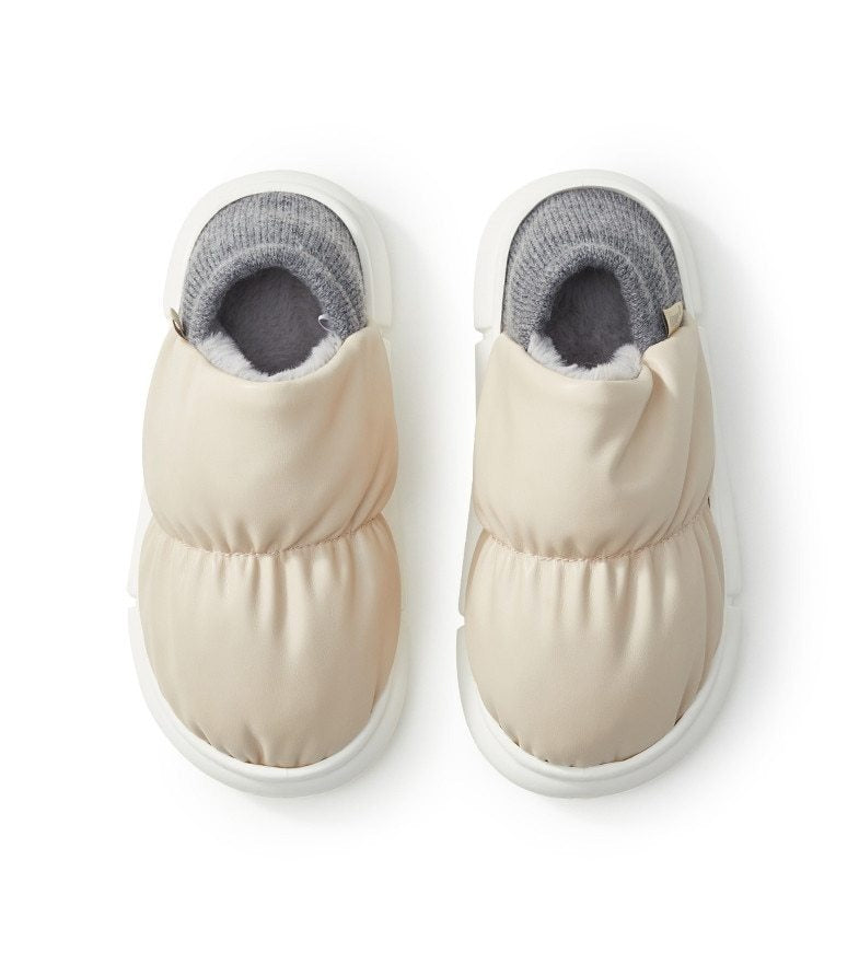 Lorenzo – Ultra-Cozy Unisex Plush Slippers