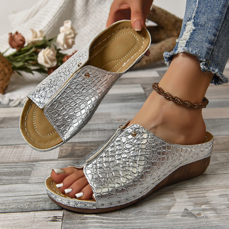 Clara – Comfort-Fit Women’s Wedge Sandals